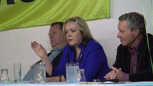 Linked image is the untouched raw (large in size). What you are viewing now is a smaller sized preview.